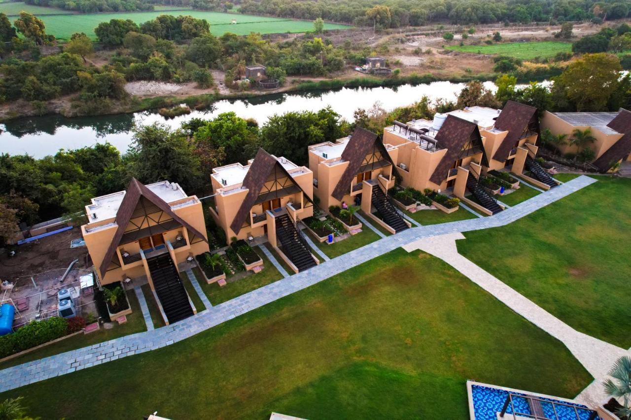 Jagira Ananta Elite , Sasan Gir Hotel Chitrod Exterior foto
